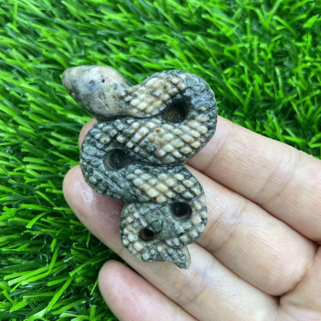 Spiritual Senses UK natural crystal carved snake ornament