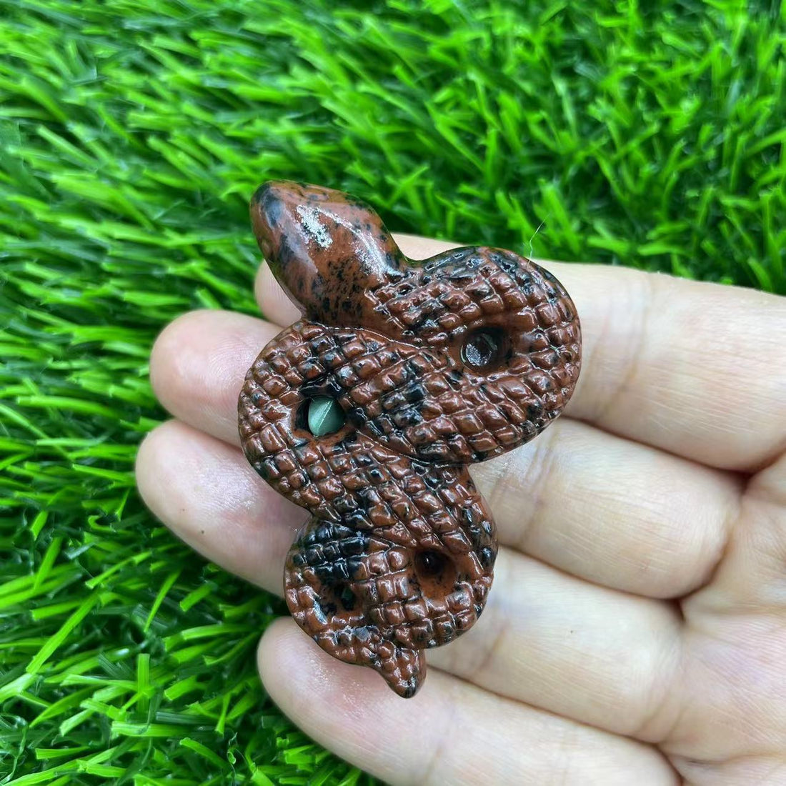 Spiritual Senses UK natural crystal carved snake ornament