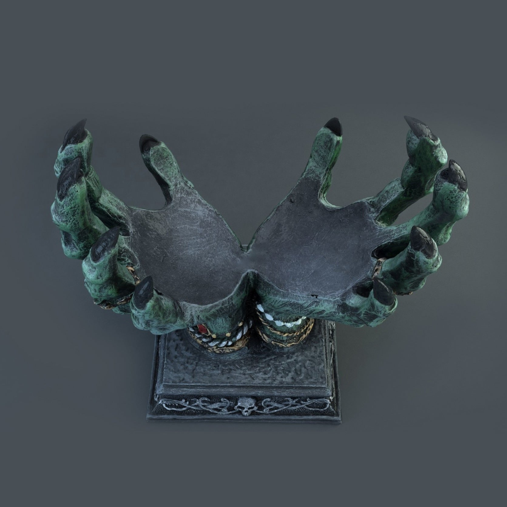 Cross-border new Demon Hand Crystal Ball Stand Table decoration to store pagan witchcraft tarot Halloween ornaments